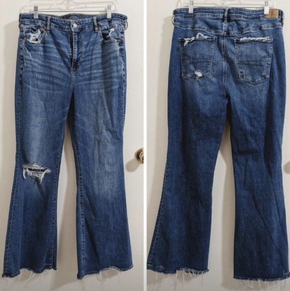 SOLD American Eagle Super High Waist Ripped Flare Jeans sz 14 - Picture 3 of 8